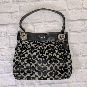 Coach Canvas Signature C shoulder handbag Black silver #F17599 Pockets Charm